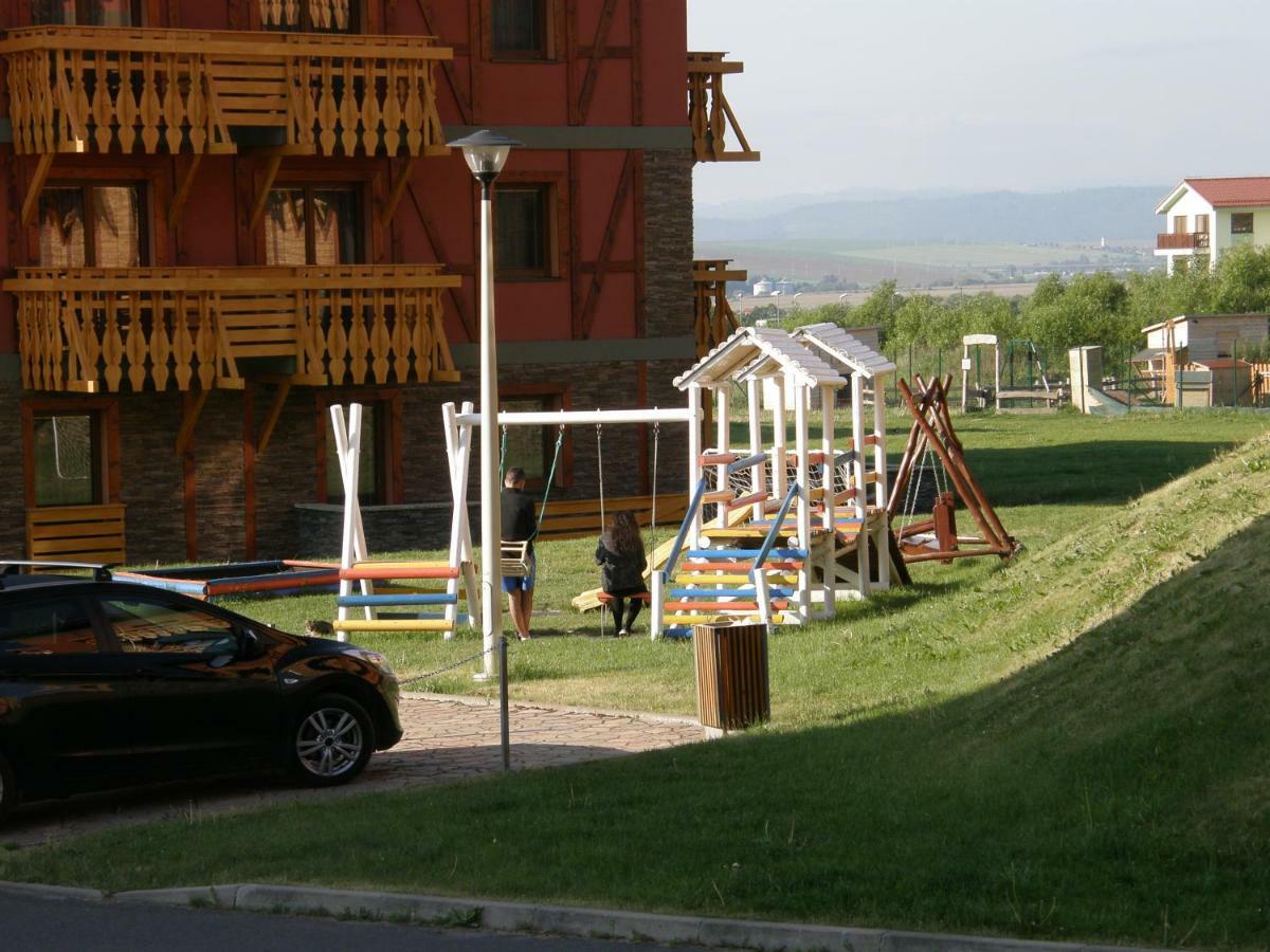 Terezia Tatry - Golf Apartment Велка Ломница Екстериор снимка